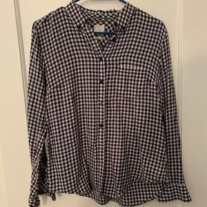 Gap Button Up Shirt